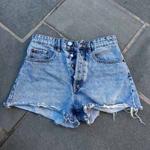 Zara jean shorts size 6 NEVER BEEN WORN light wash
